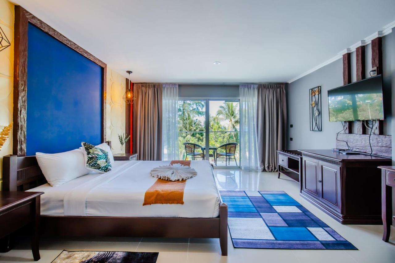 Time Out Hotel Patong Exterior foto